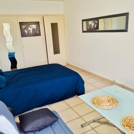 Entree Autonome 24H Sur 24H Chalon Centre Ville Apartment Bagian luar foto
