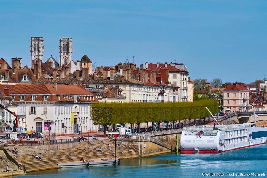Entree Autonome 24H Sur 24H Chalon Centre Ville Apartment Bagian luar foto