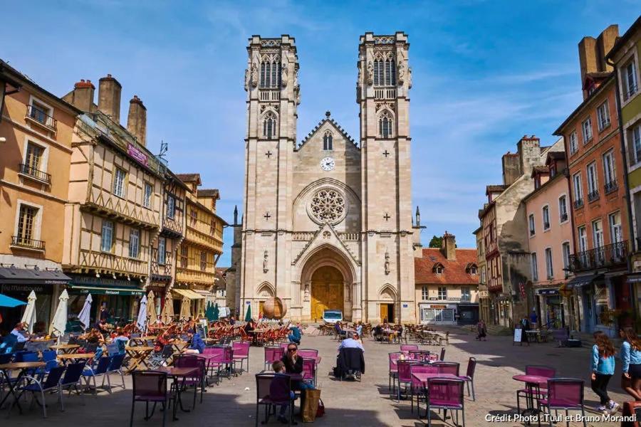 Entree Autonome 24H Sur 24H Chalon Centre Ville Apartment Bagian luar foto